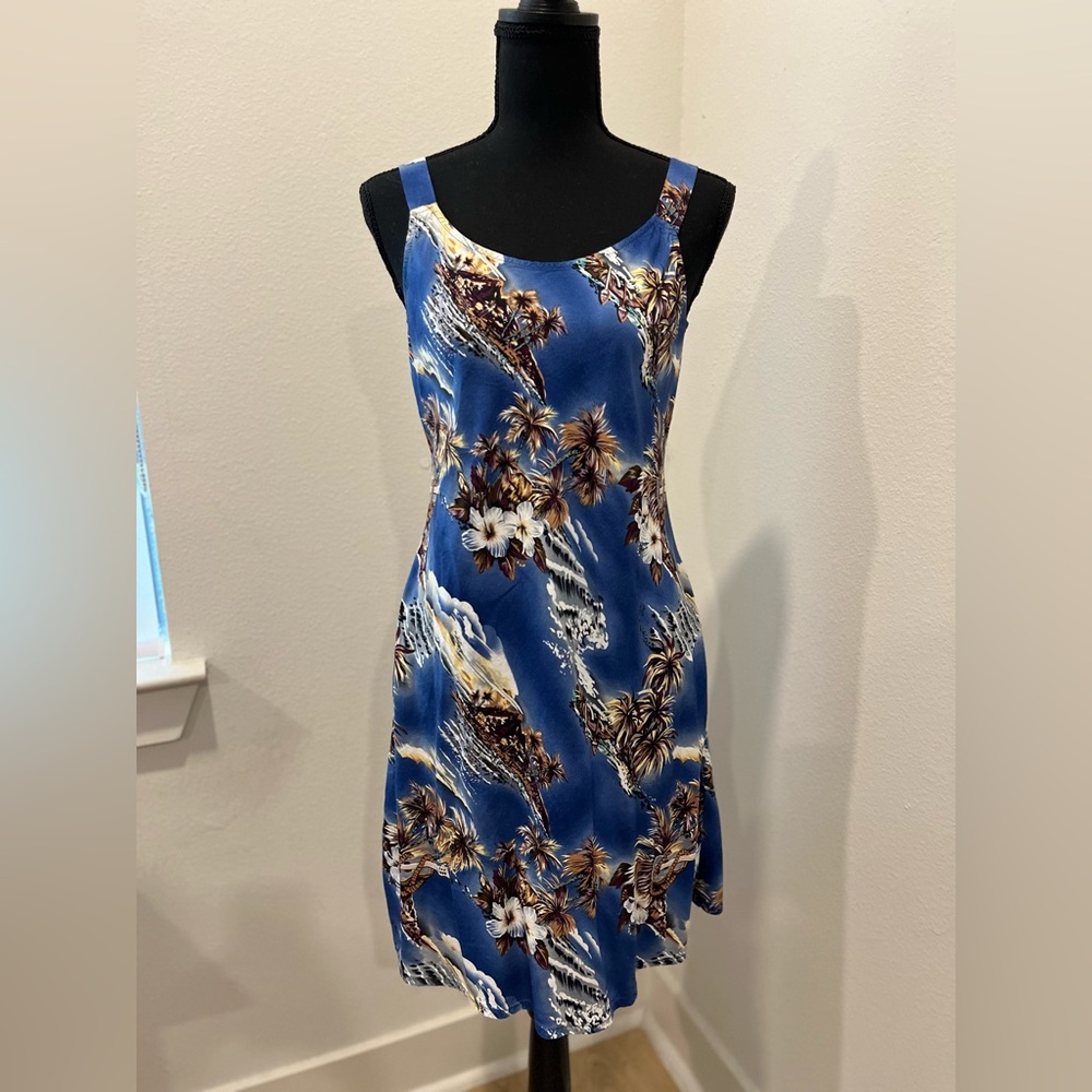 Floral Blue Sleeveless Dress